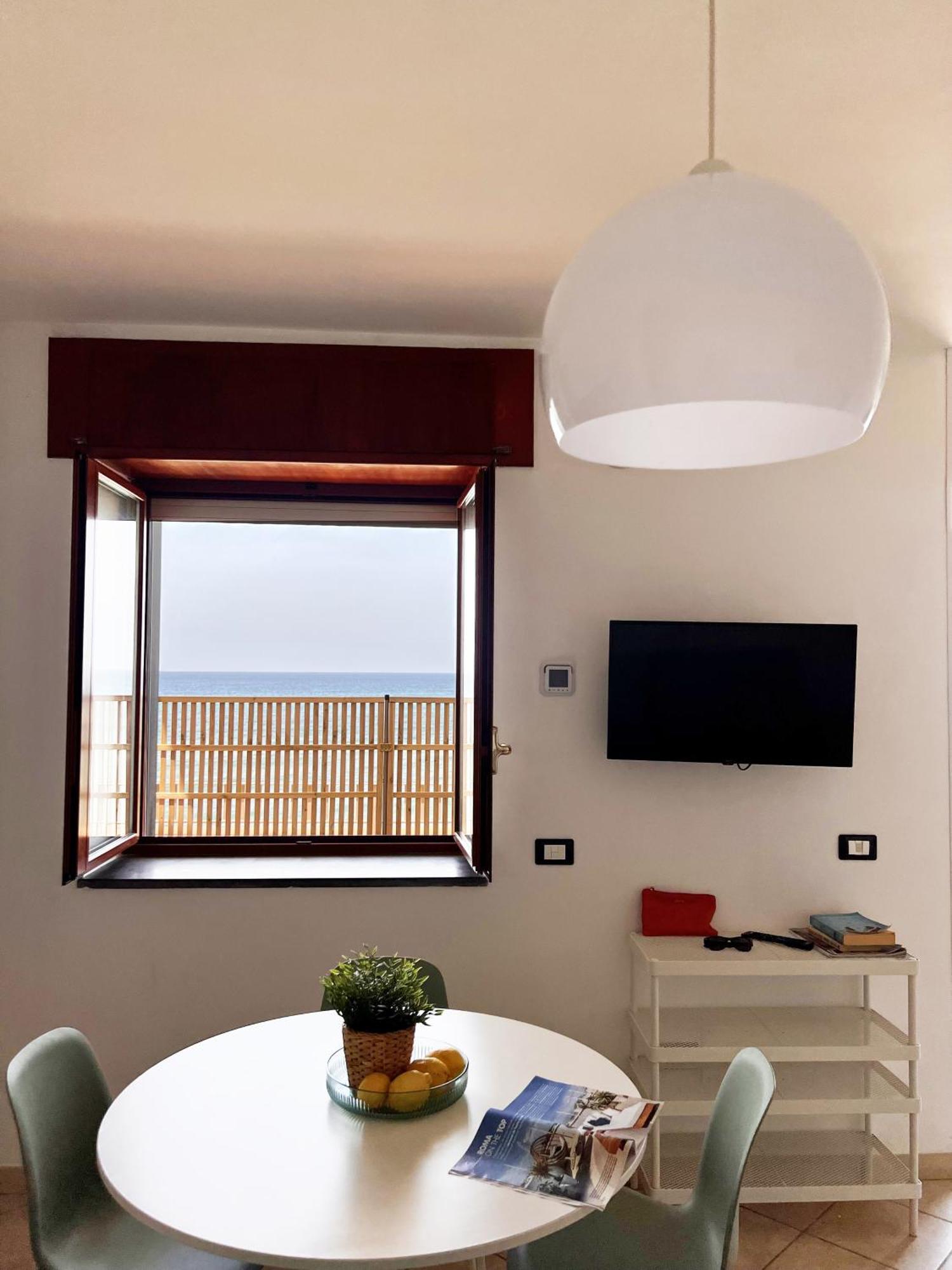Residenza Fontanelle-Beach Resort 산타마리아디카스텔라바테 외부 사진